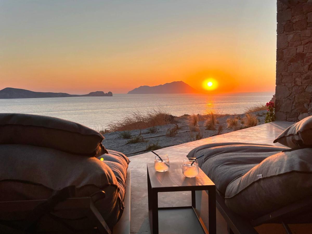 Echoes Milos Plaka  Eksteriør bilde